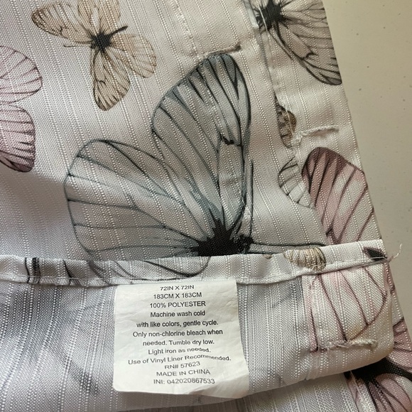 Butterfly pattern shower curtain, 72in x72 in. Used item. - Picture 3 of 3